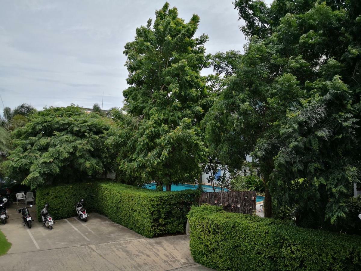 Baan Suksiri Hotel HHQ Exteriér fotografie
